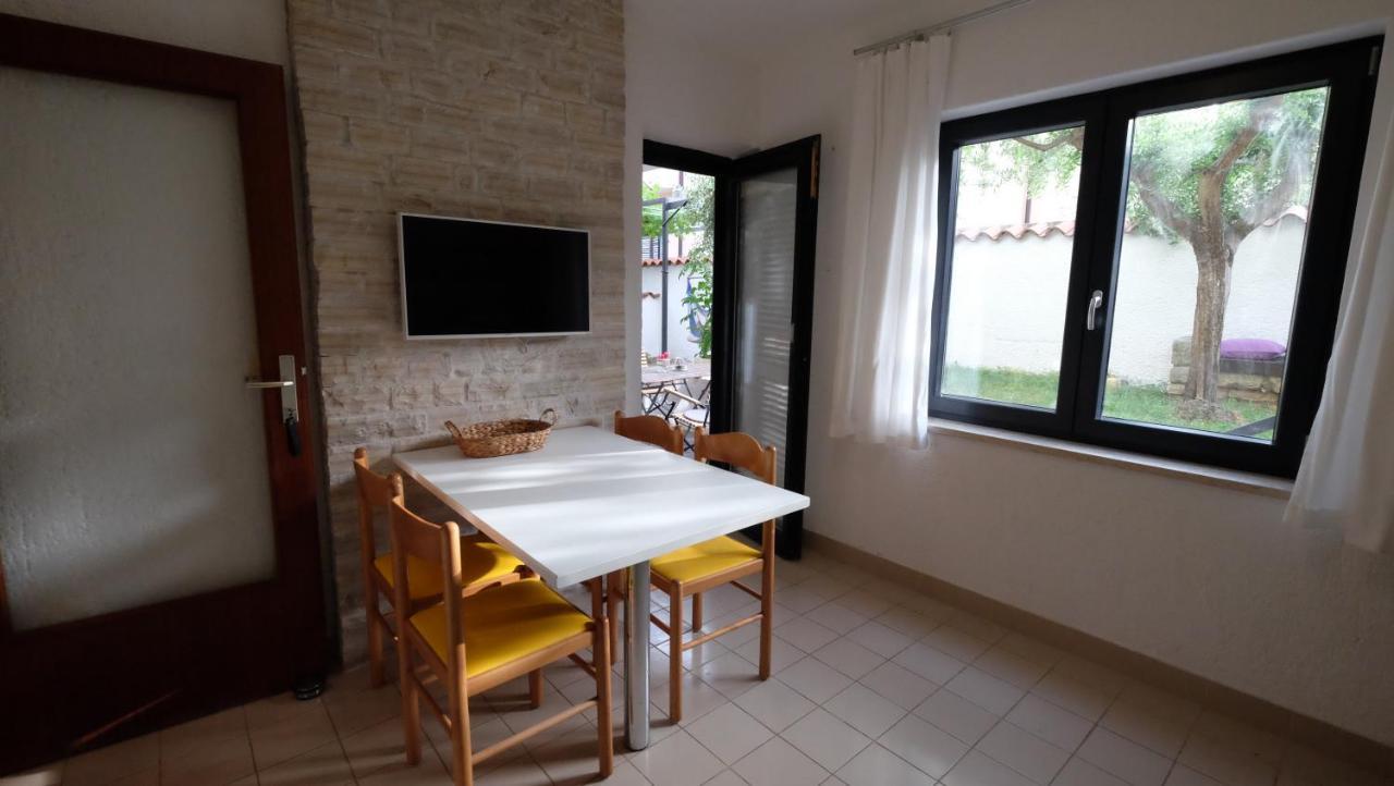 Apartmani Anita Poreč Exterior foto