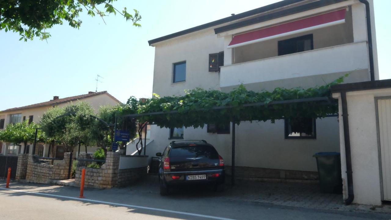 Apartmani Anita Poreč Exterior foto