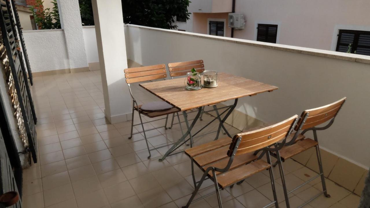 Apartmani Anita Poreč Exterior foto